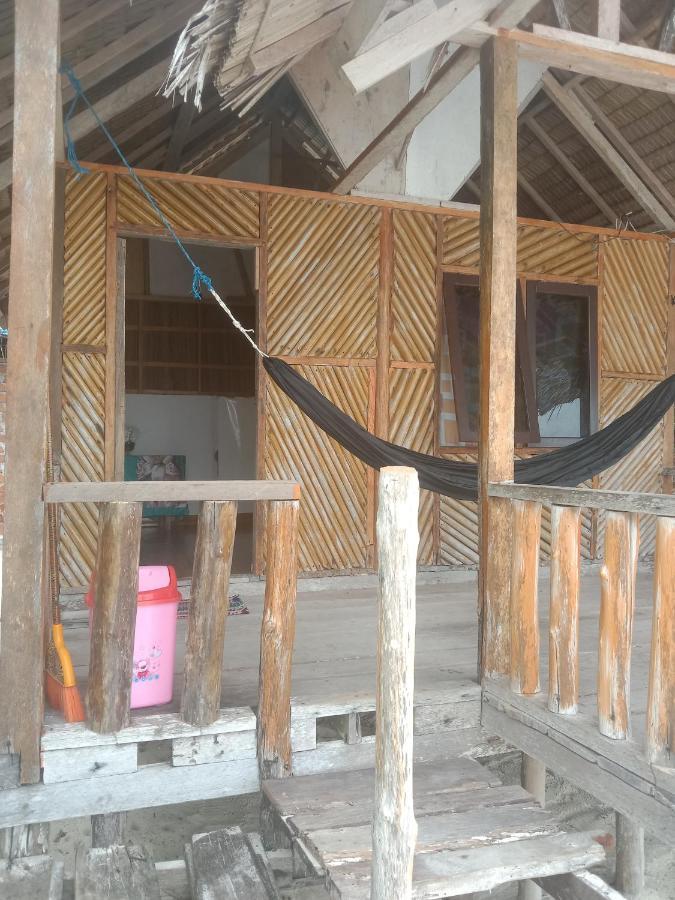 Amfriwen Homestay Yennanas Besir Exterior photo