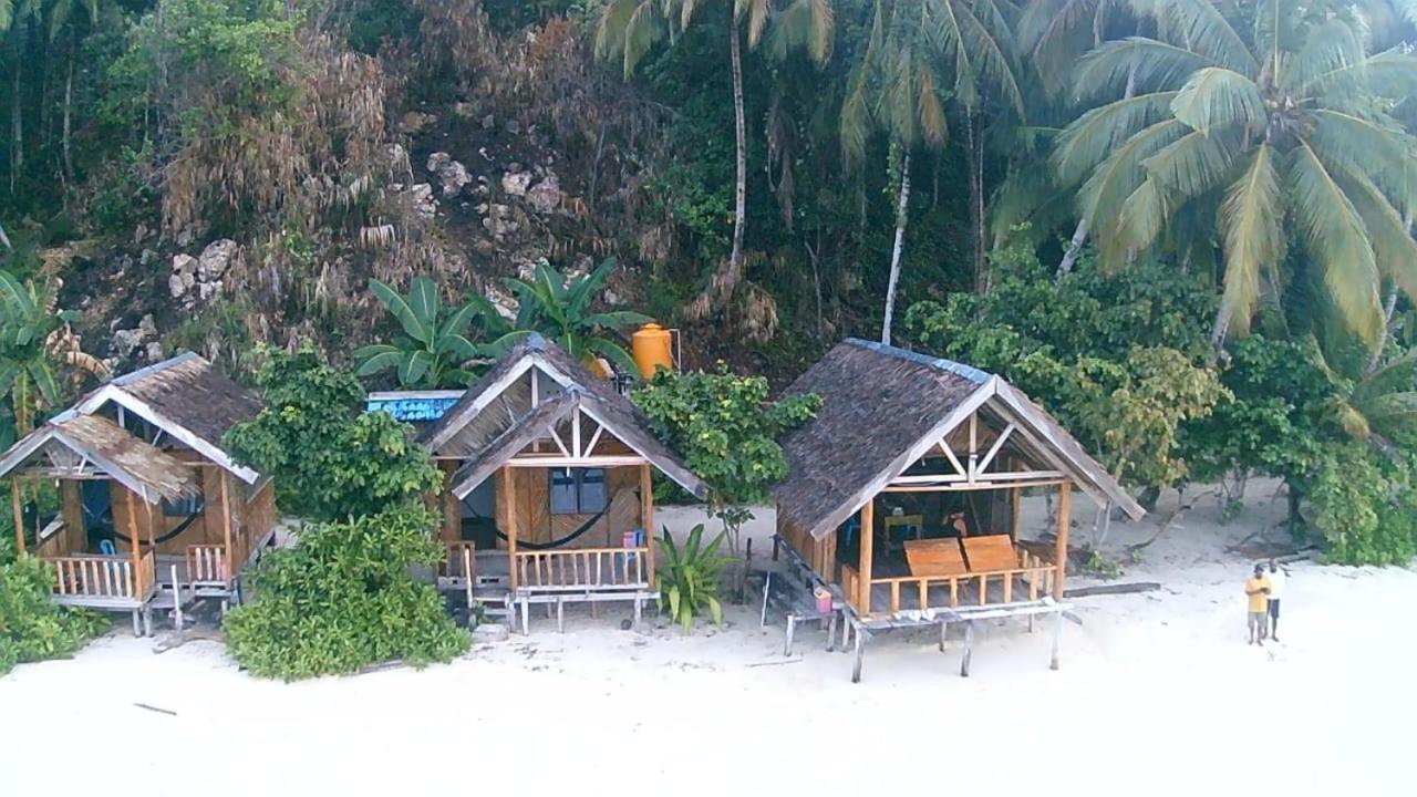 Amfriwen Homestay Yennanas Besir Exterior photo